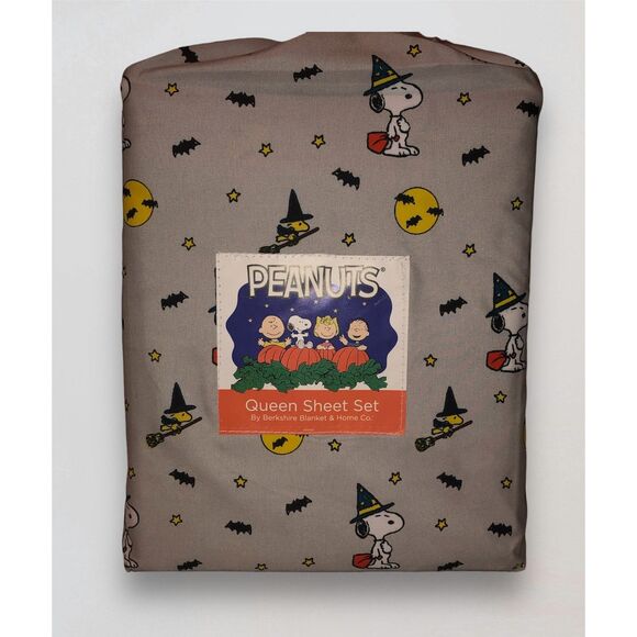 Snoopy Peanuts Halloween Fall Queen Sheet Sets Bats, Stars, Full Moons Woodstock - Picture 5 of 5
